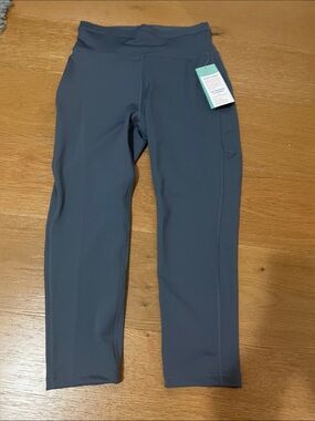 Capri Leggings - Dolphin Gray